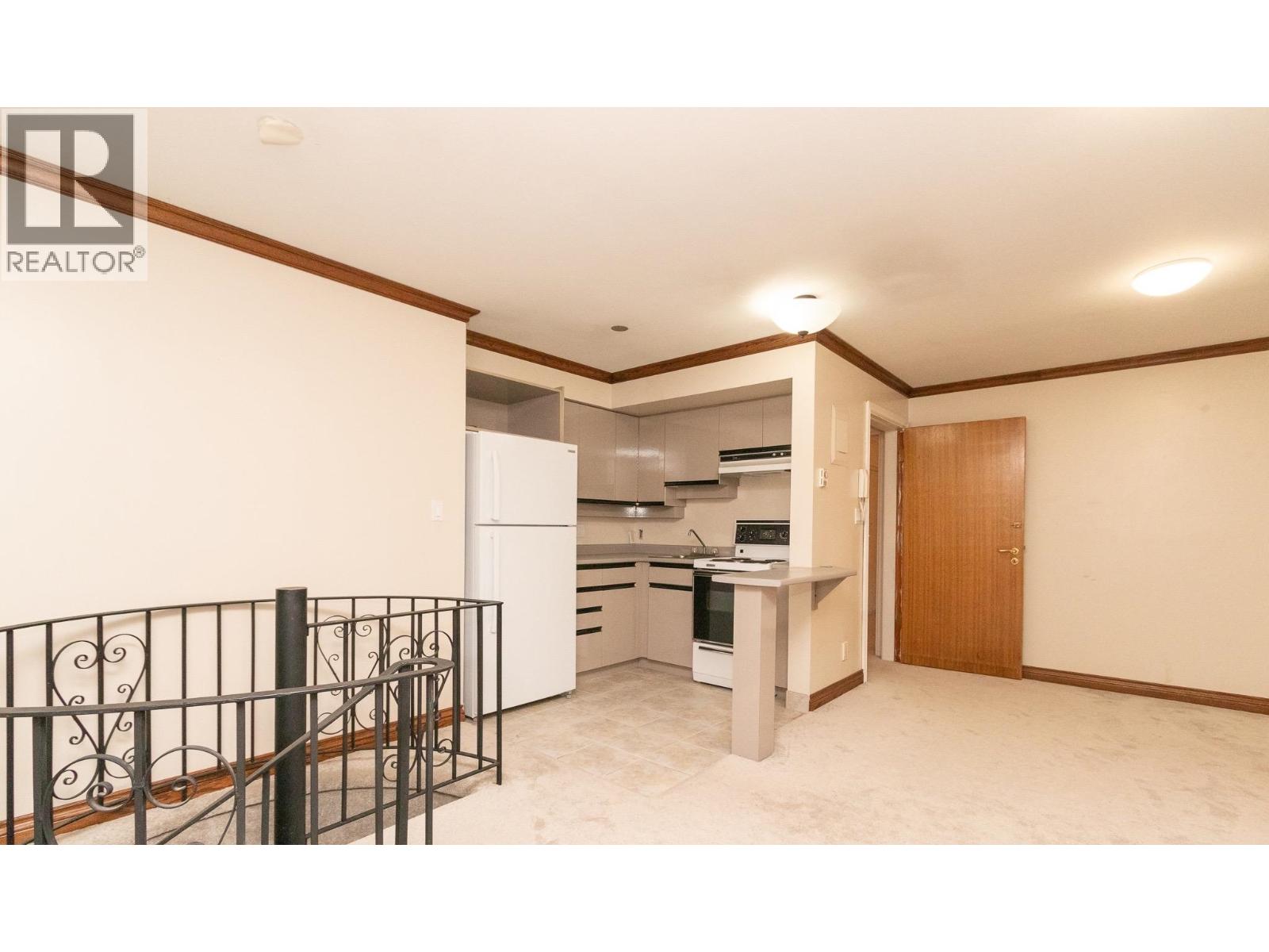 770 King Georges Way Property Photo 11