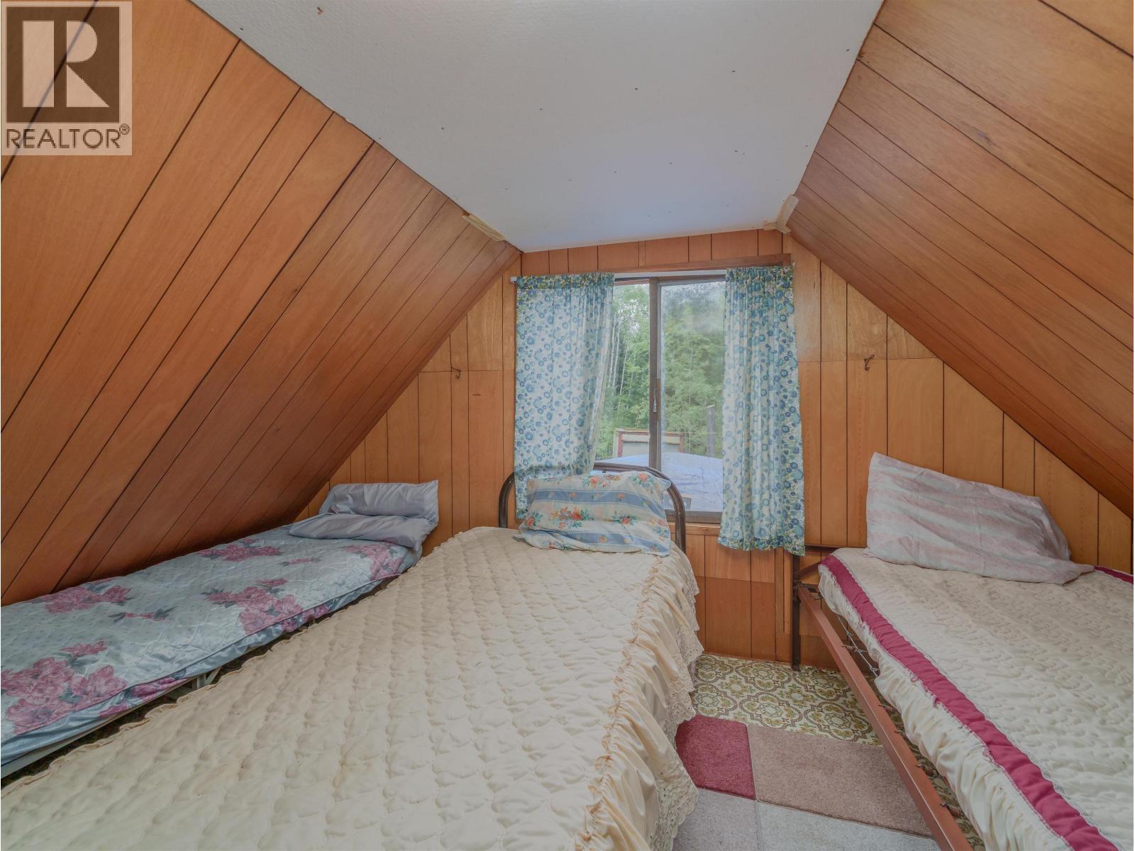 920 S Green Lake Road Property Photo 14