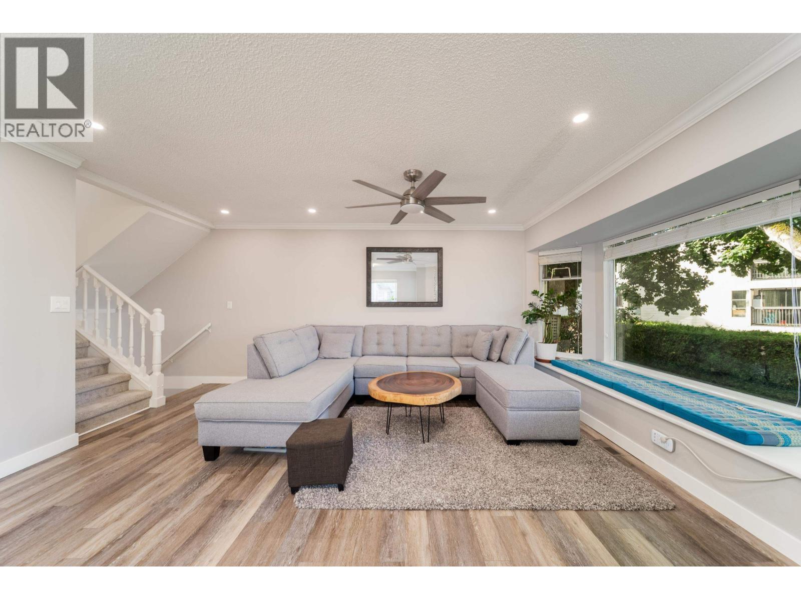 12 5740 Garrison Road Property Photo 6