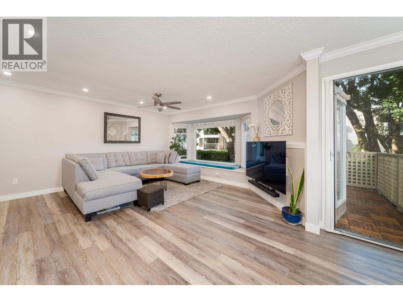12 5740 Garrison Road Property Photo 11