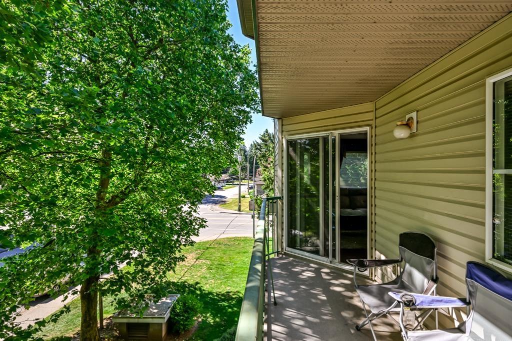 302 2435 Center Street Property Photo 30