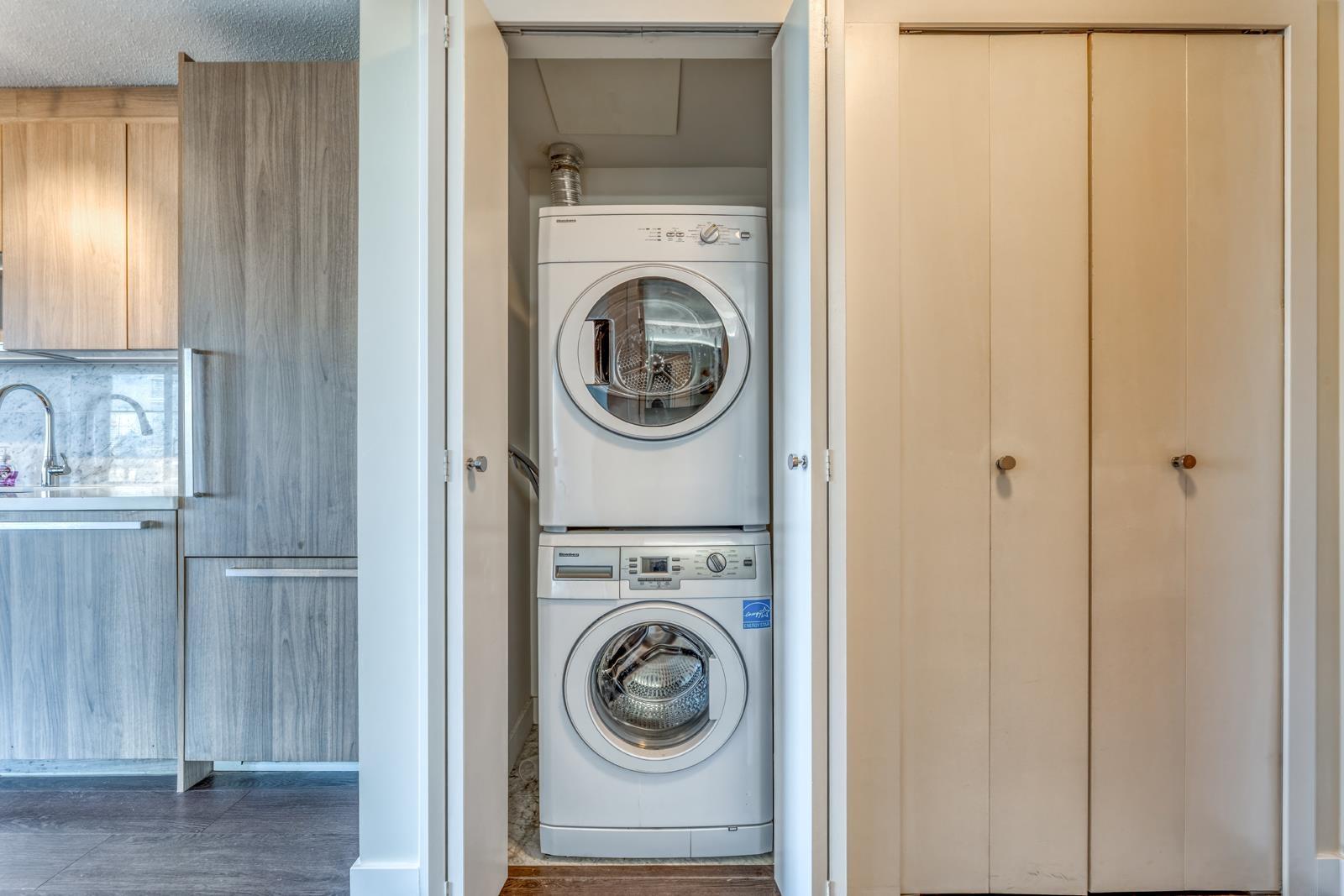 1809 13696 100 Avenue Property Photo 16