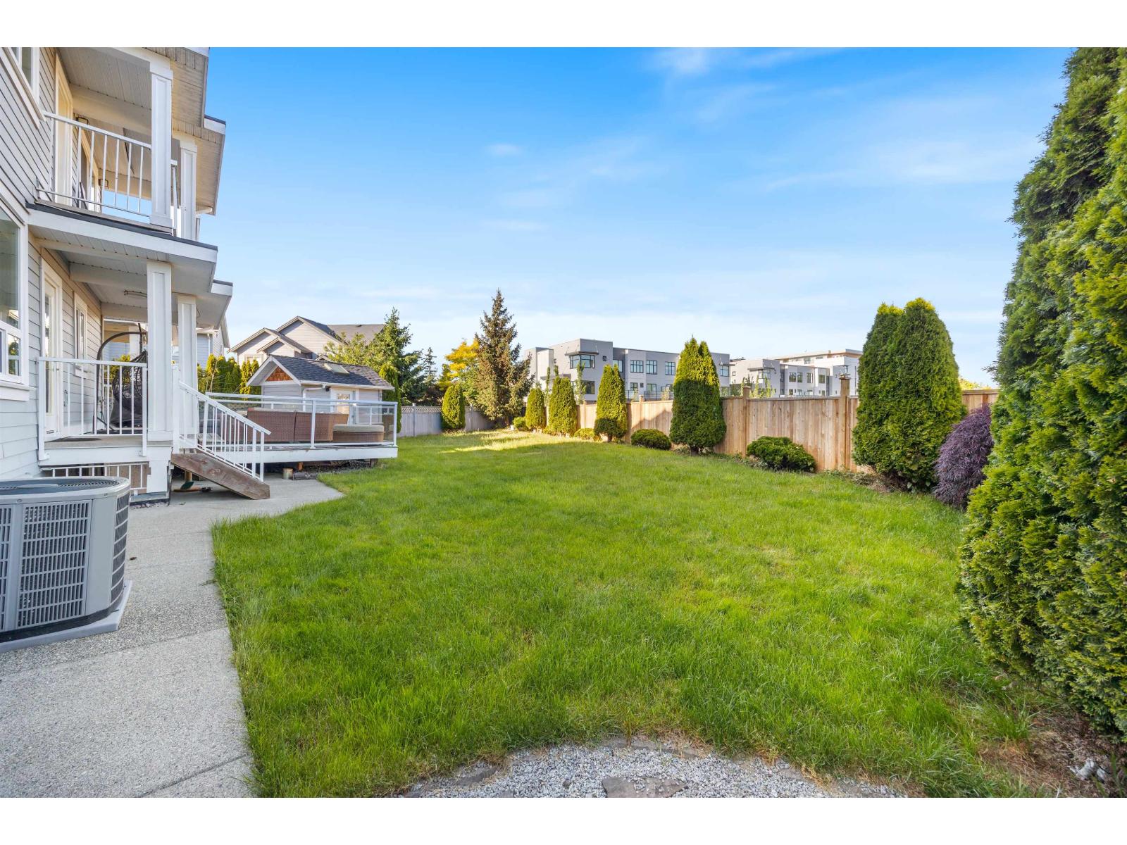 17433 1 Avenue Property Photo 19