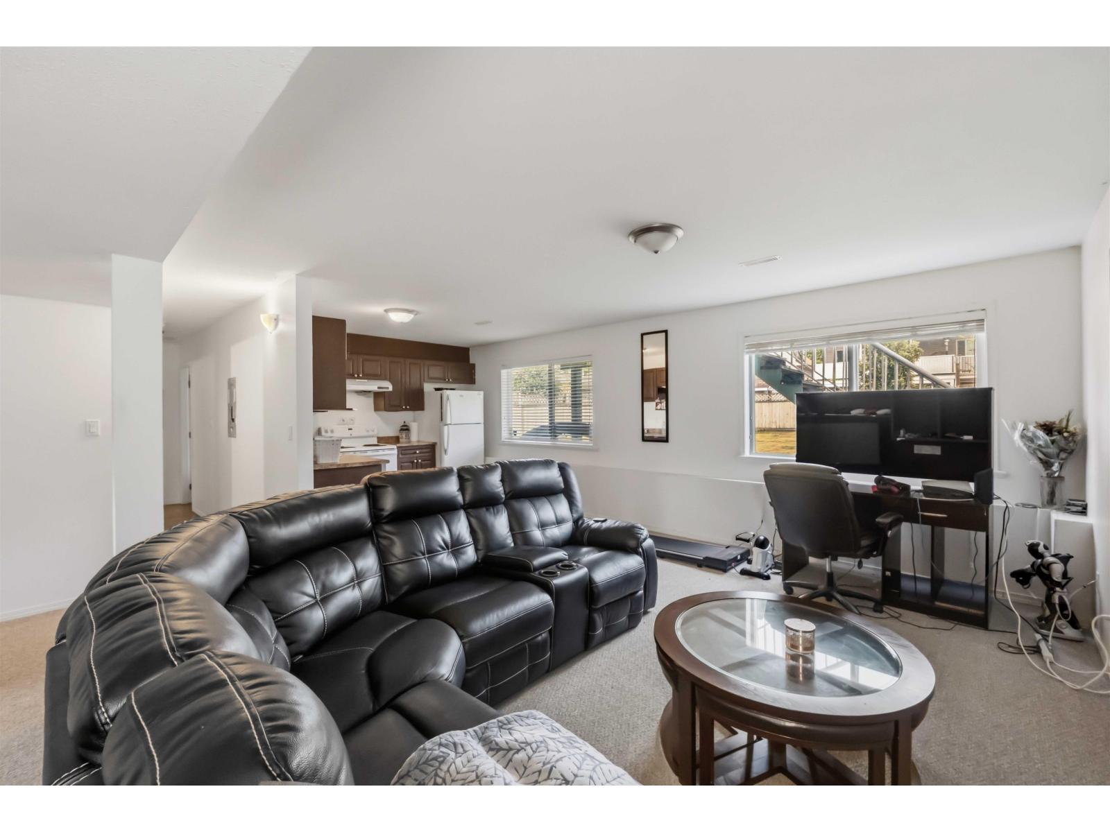 3588 Crestview Avenue Property Photo 12