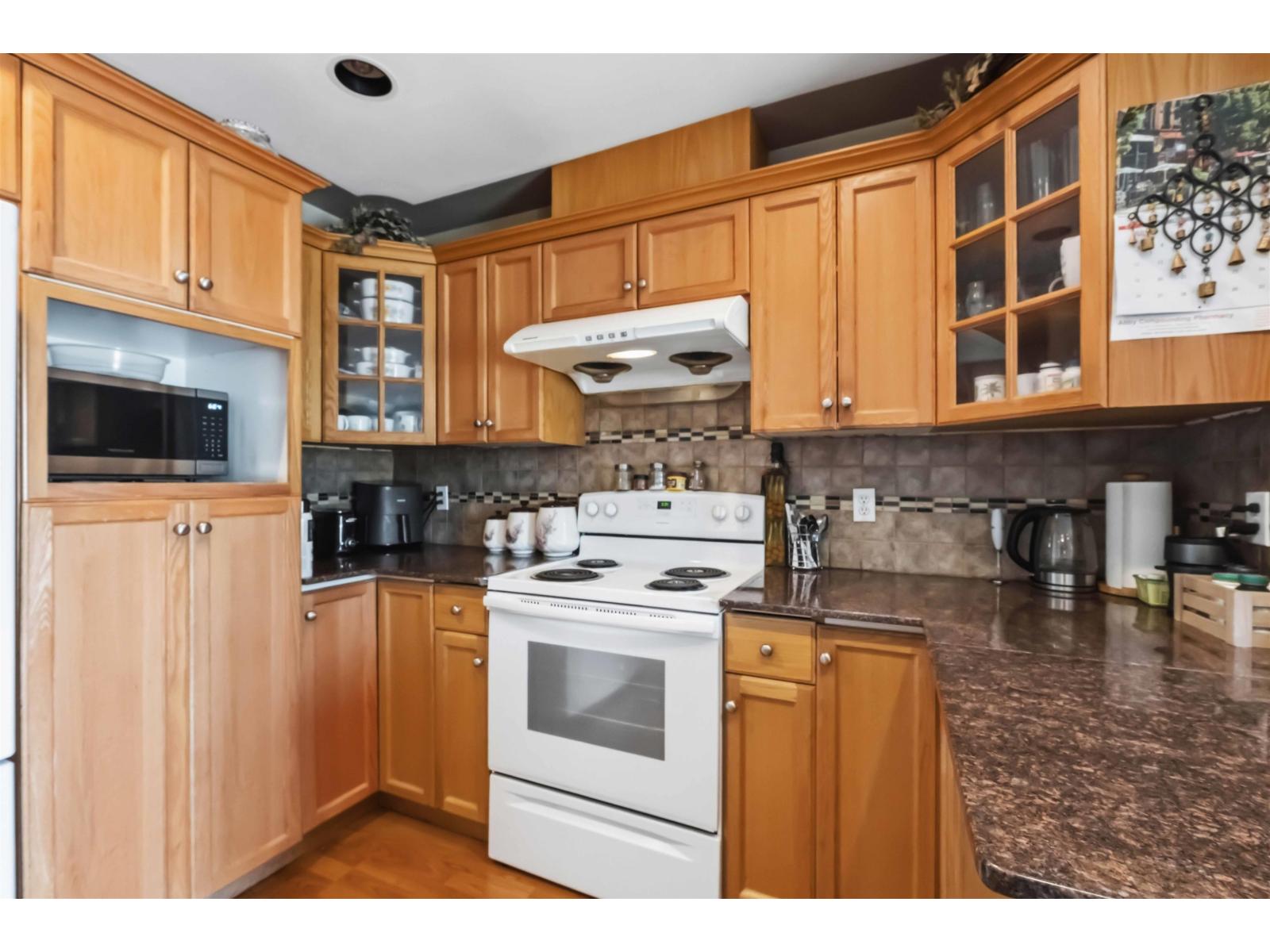 3588 Crestview Avenue Property Photo 24