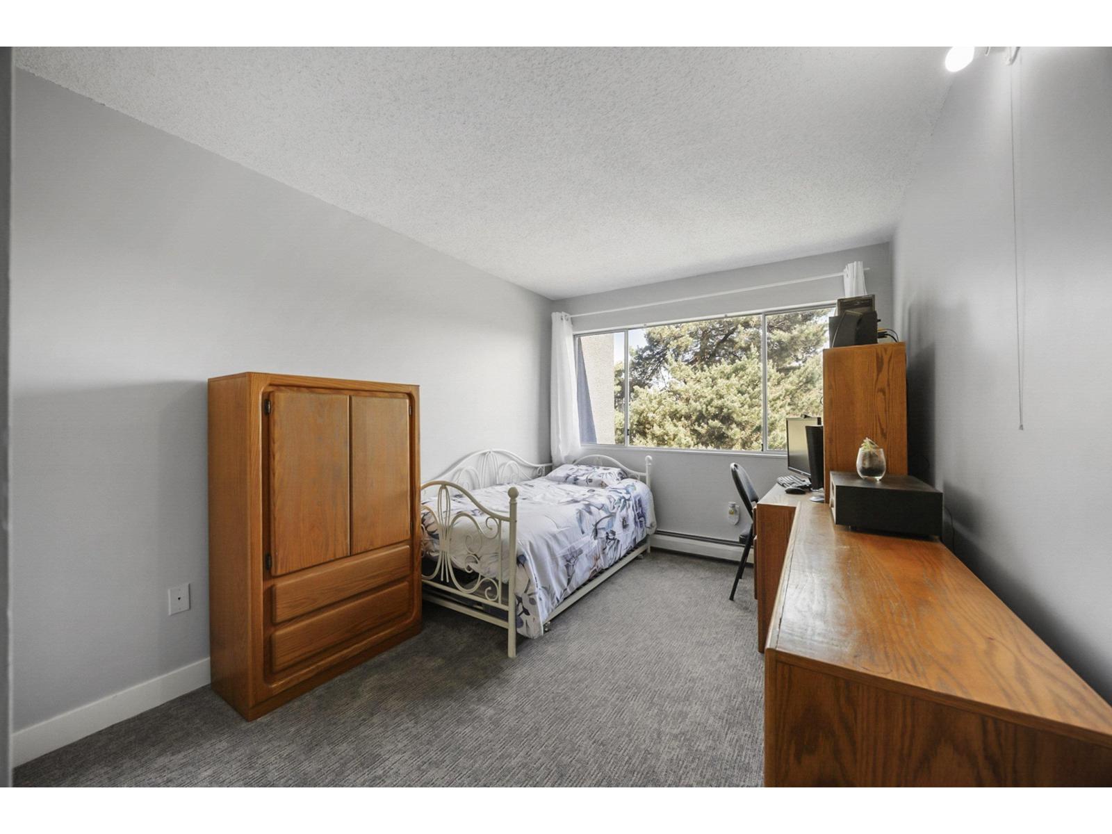 312 5700 200 Street Property Photo 22