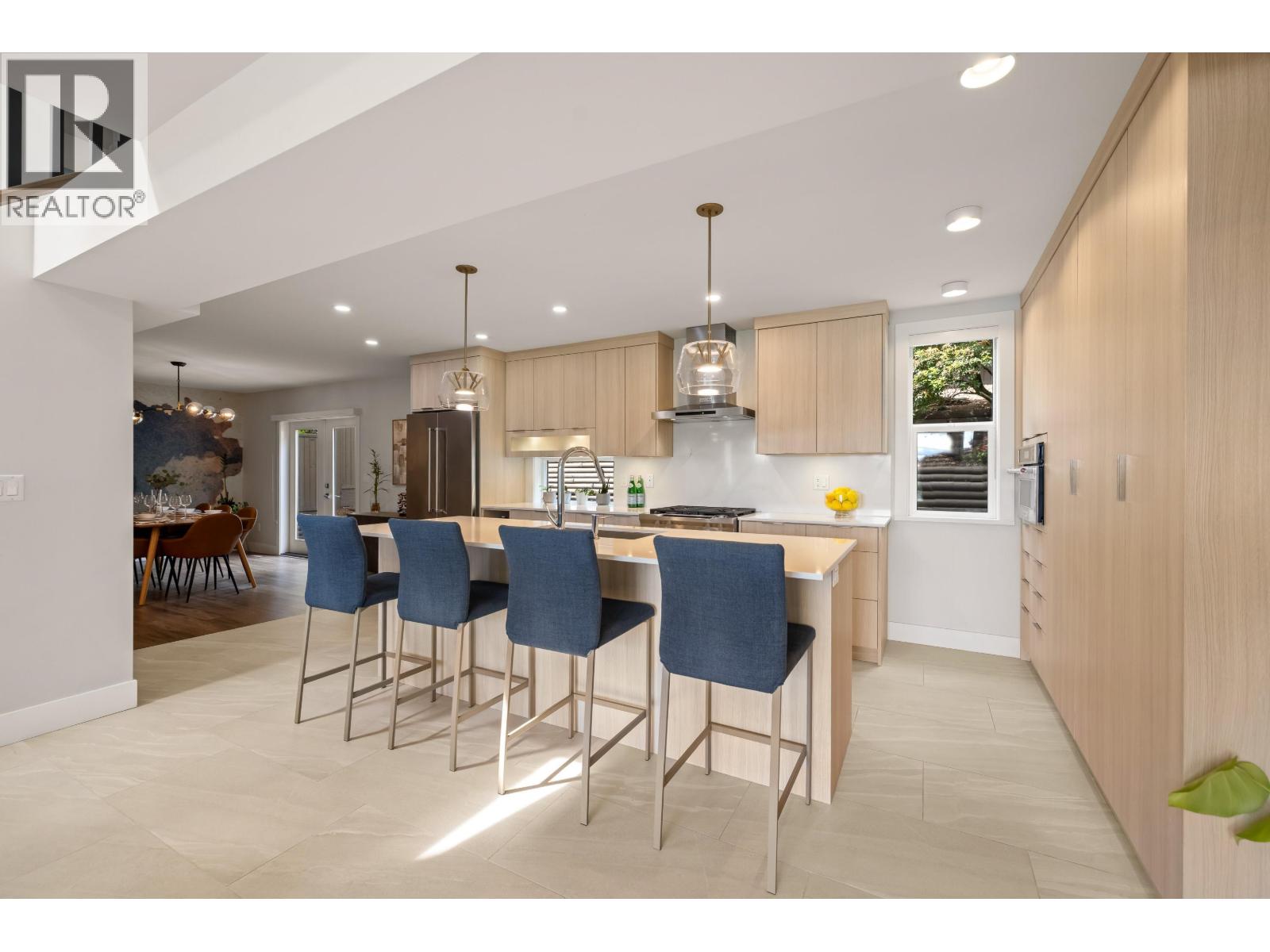 1314 Daimler Street Property Photo 12