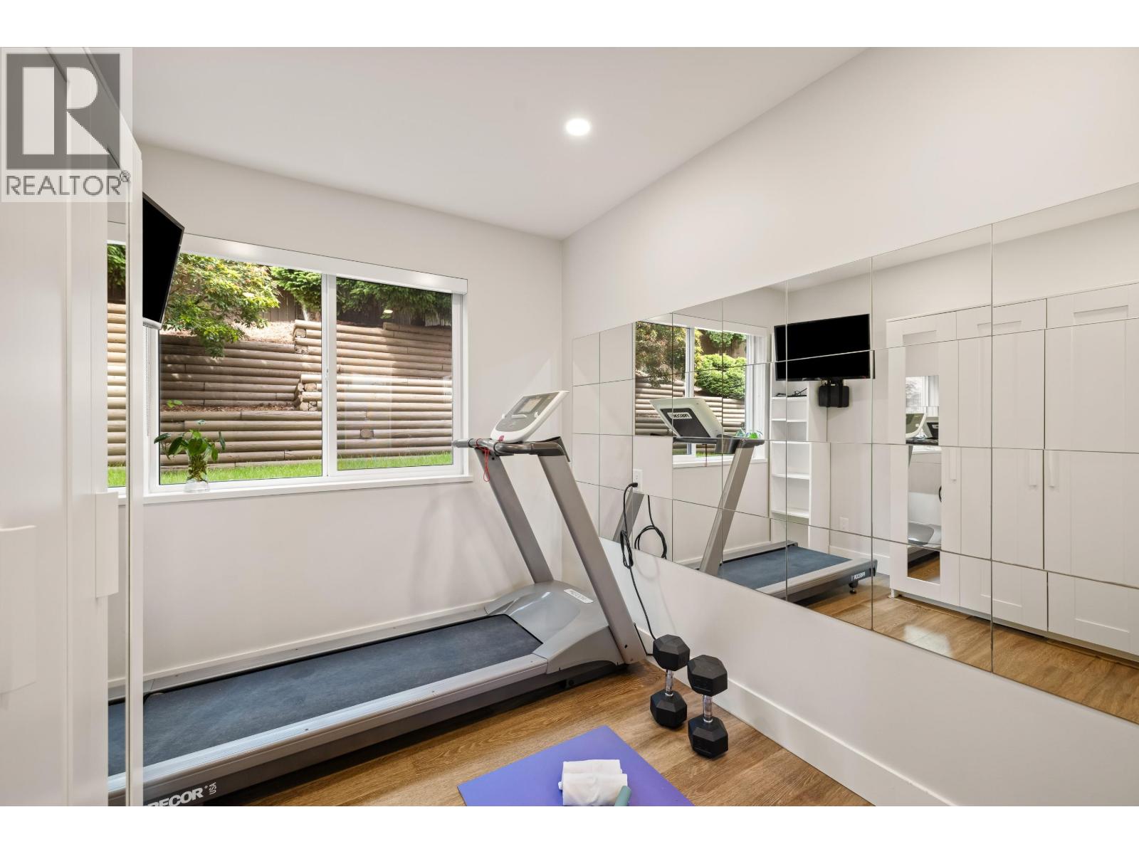 1314 Daimler Street Property Photo 16