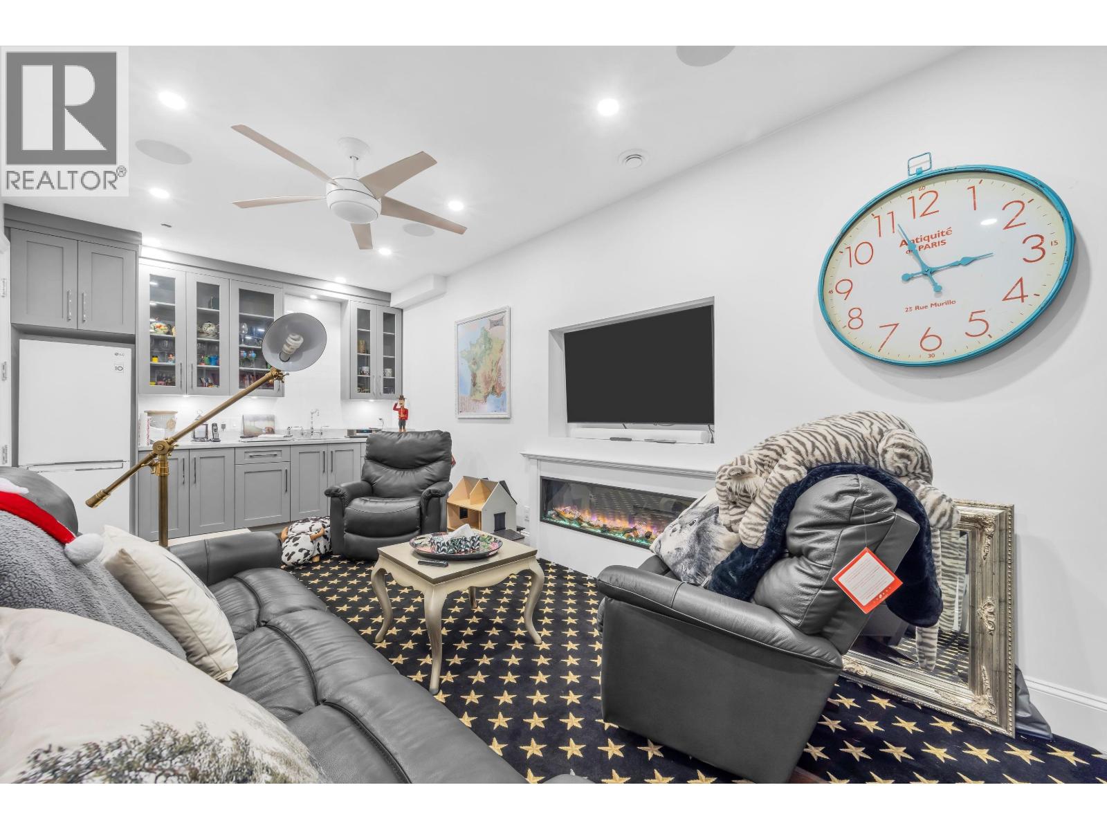 2875 Trimble Street Property Photo 17