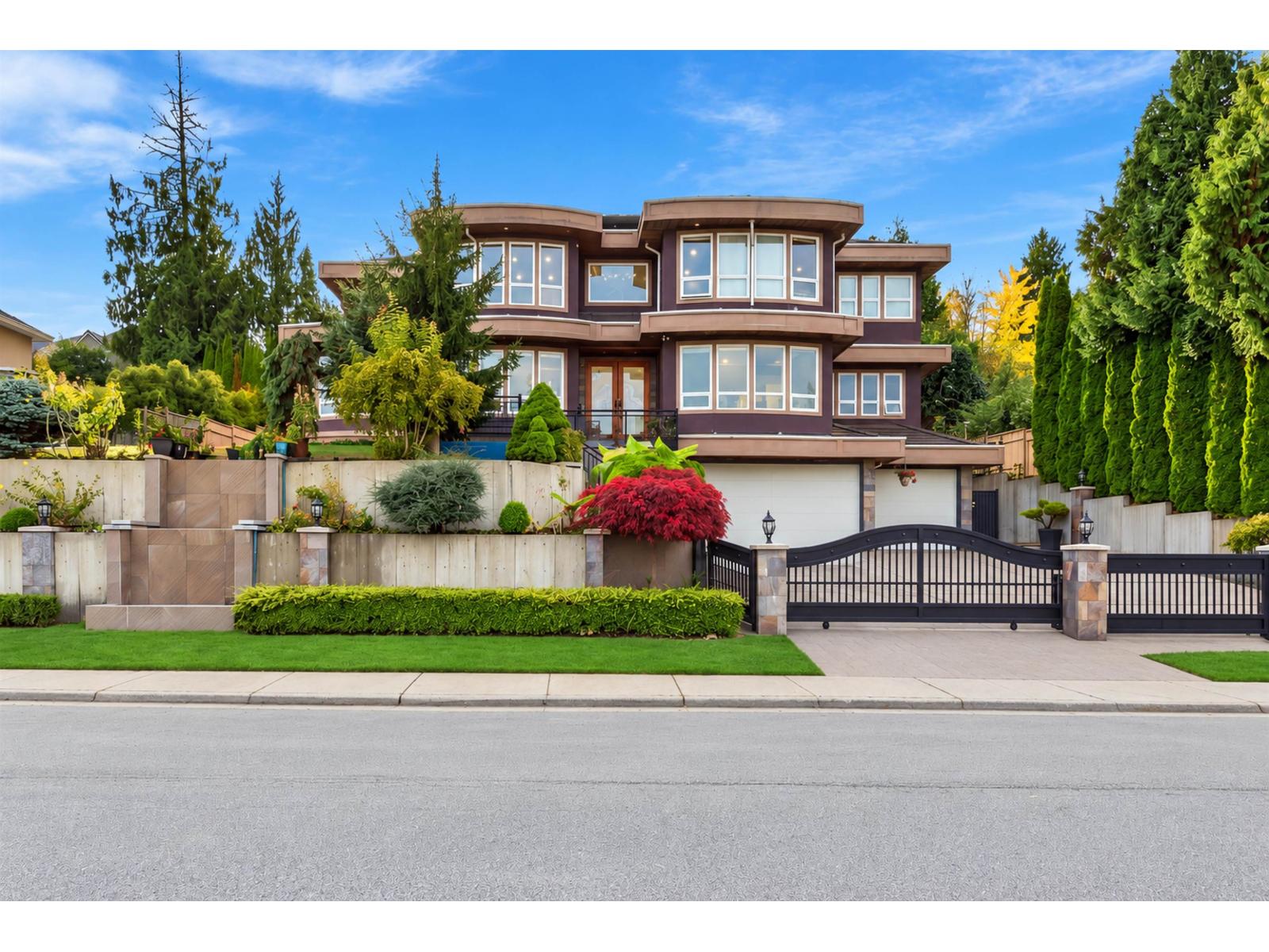 11061 168 Street Property Photo 1