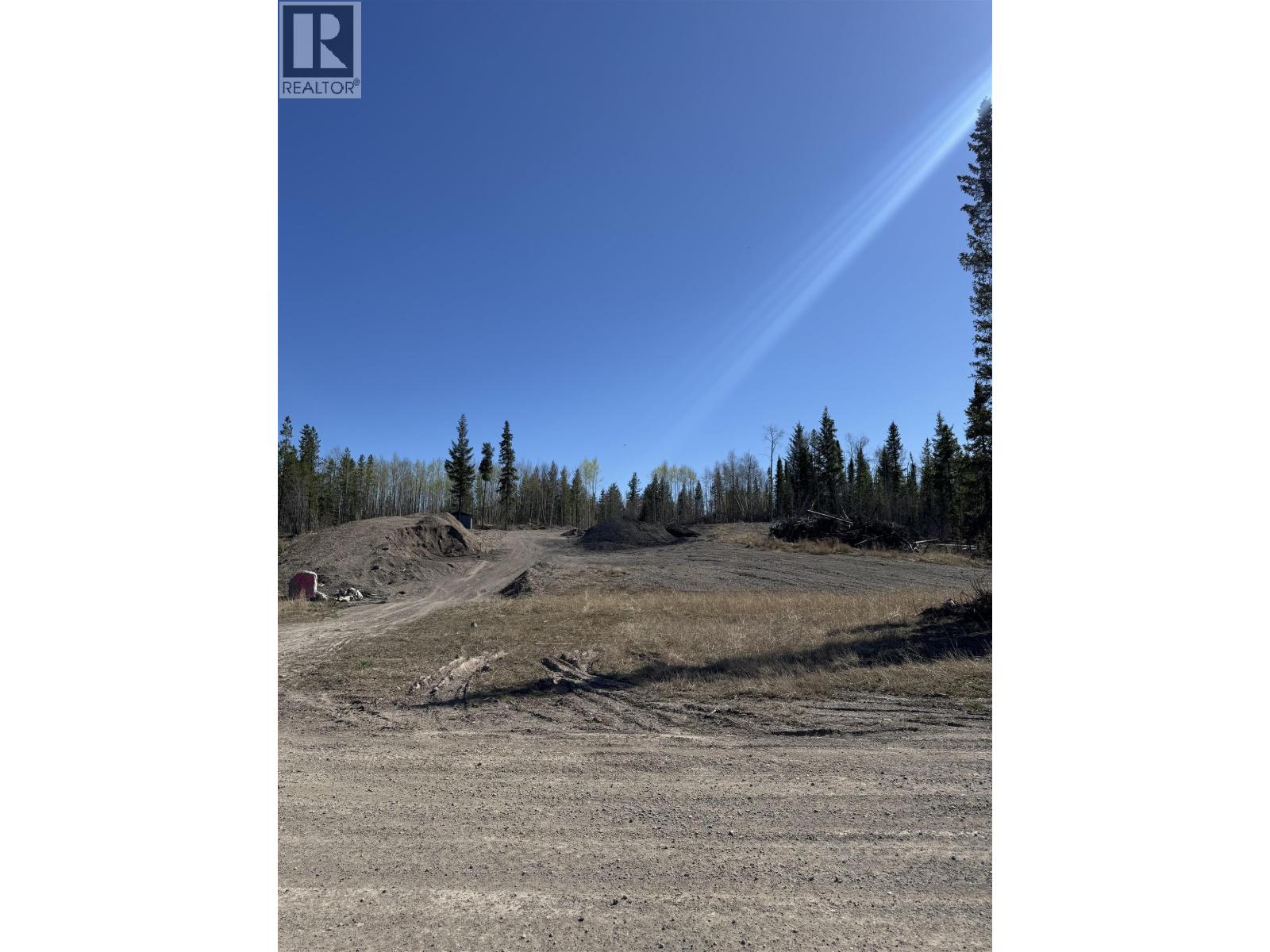 51131 Guest Frontage Road Property Photo 8