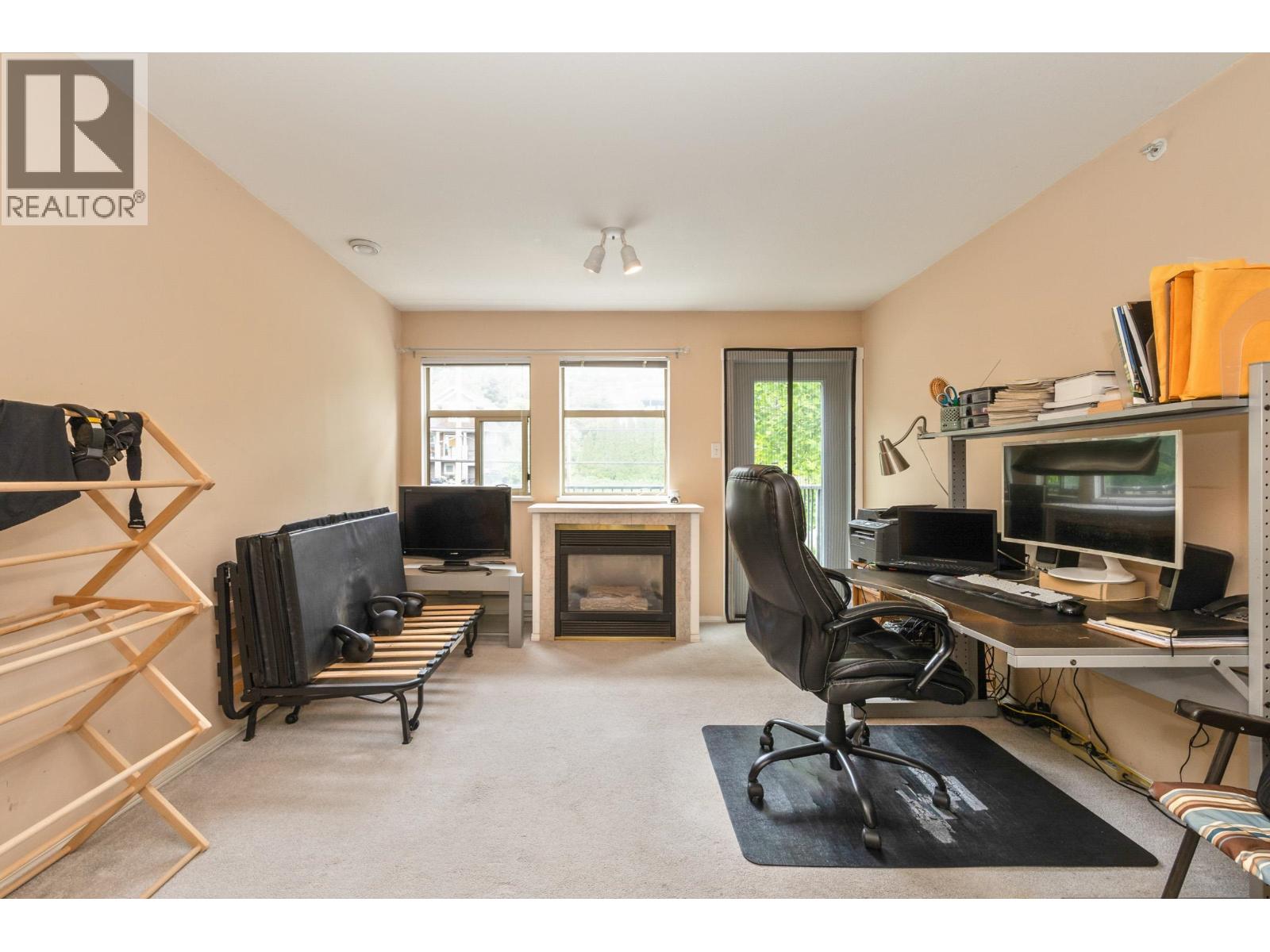 414 1591 Booth Avenue Property Photo 4