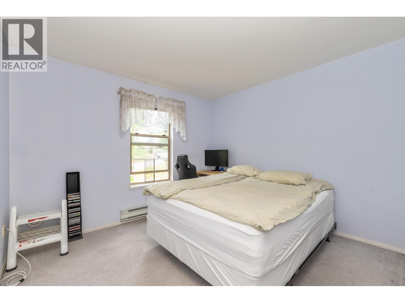 414 1591 Booth Avenue Property Photo 13