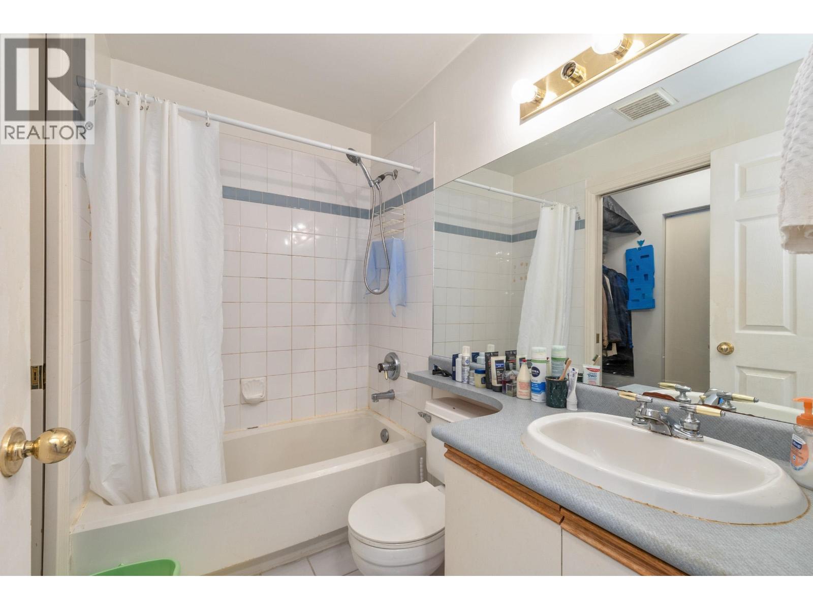 414 1591 Booth Avenue Property Photo 15