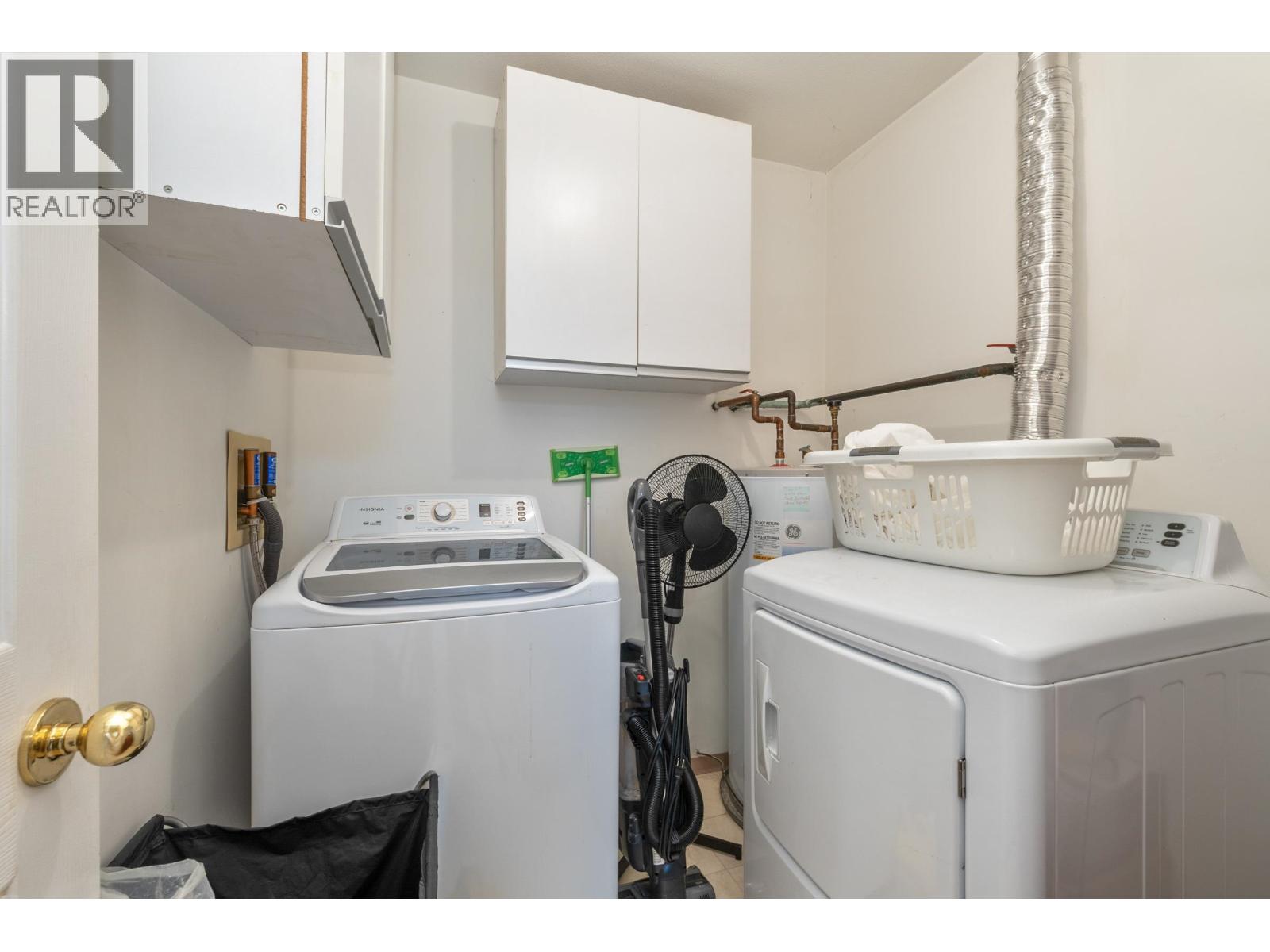 414 1591 Booth Avenue Property Photo 16