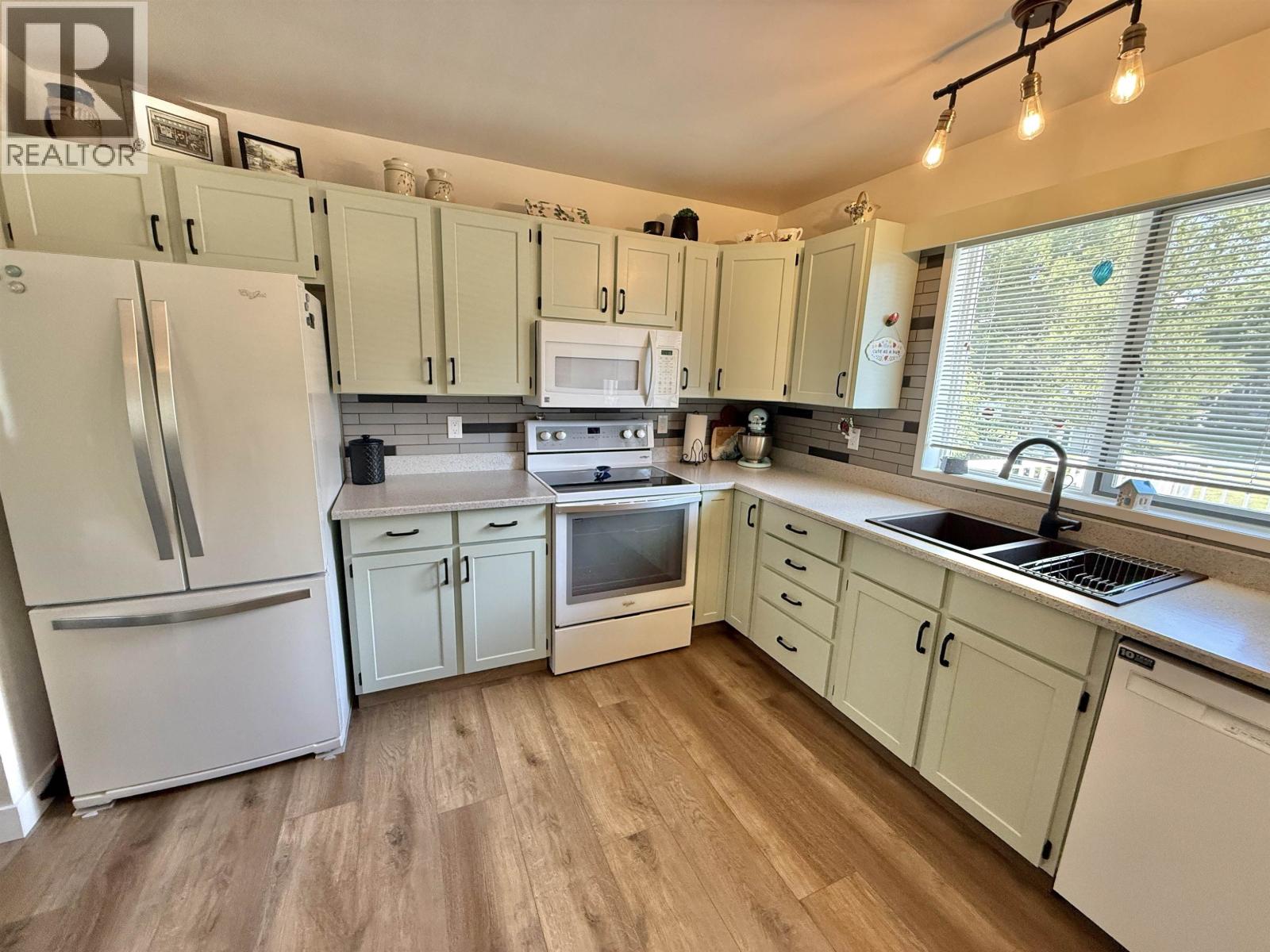 1785 Cypress Road Property Photo 7