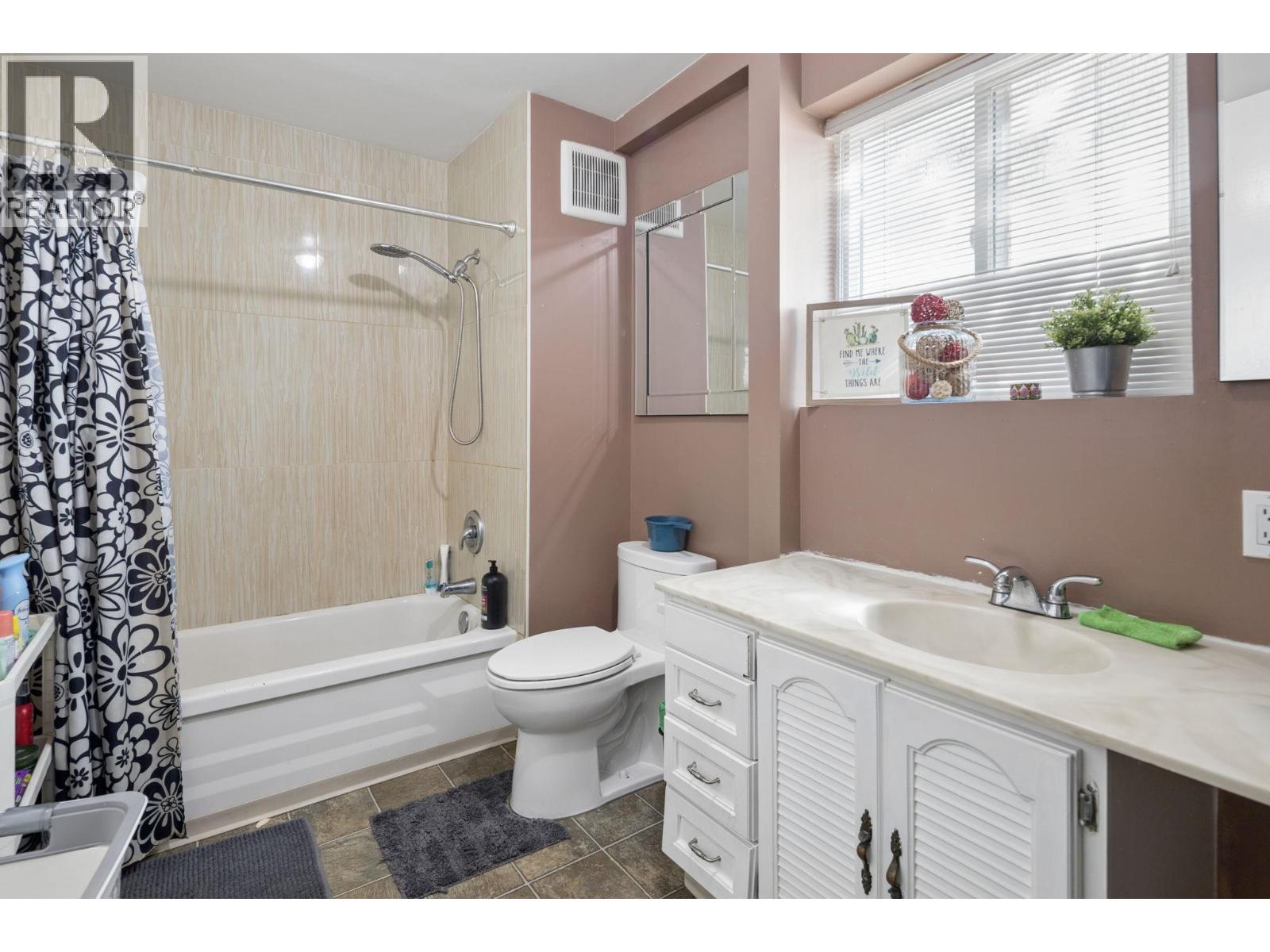 3464 Vincent Street Property Photo 31