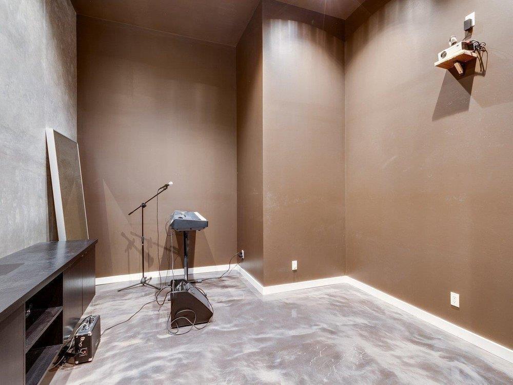 15061 Victoria Avenue Property Photo 10