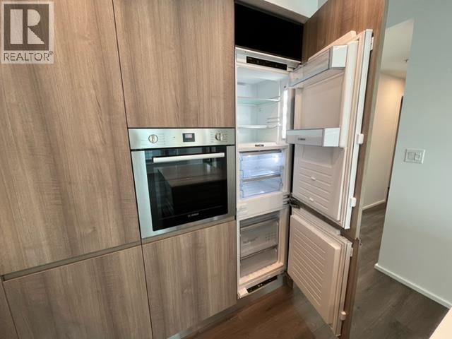 1705 3833 N Evergreen Place Property Photo 14