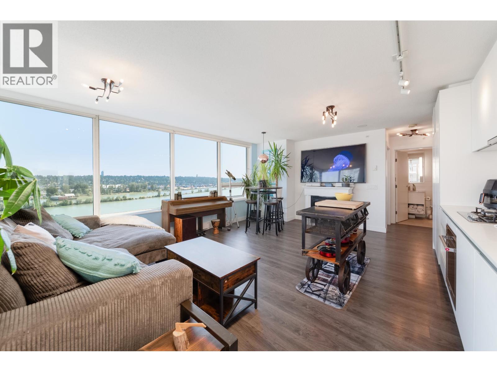 1709 988 Quayside Drive Property Photo 11