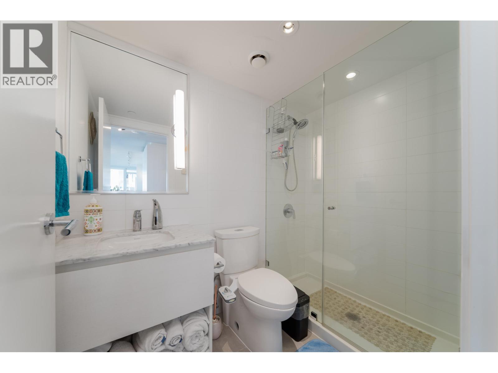 1709 988 Quayside Drive Property Photo 15