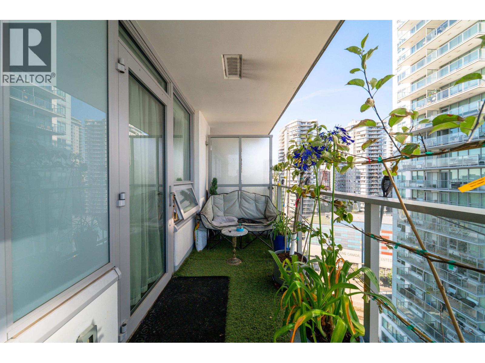 1709 988 Quayside Drive Property Photo 25