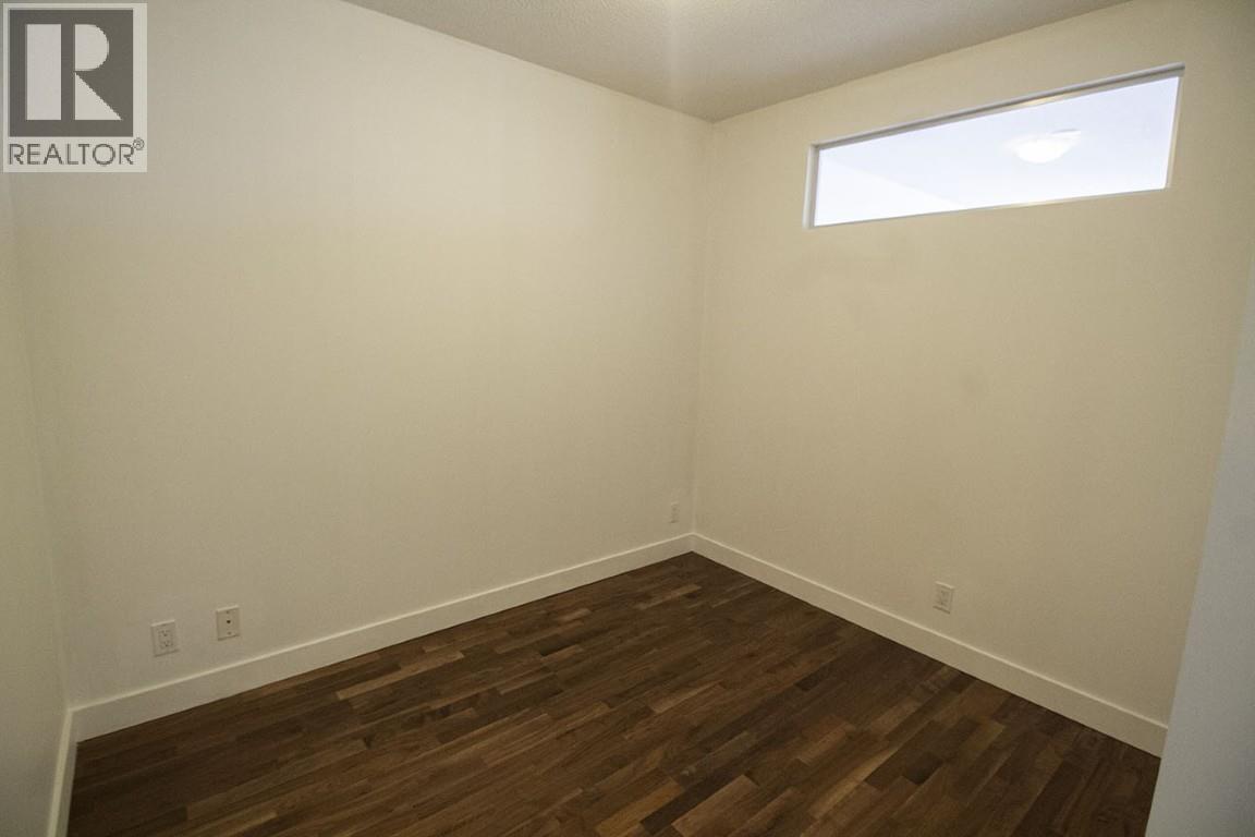 803 250 E 6 Avenue Property Photo 3