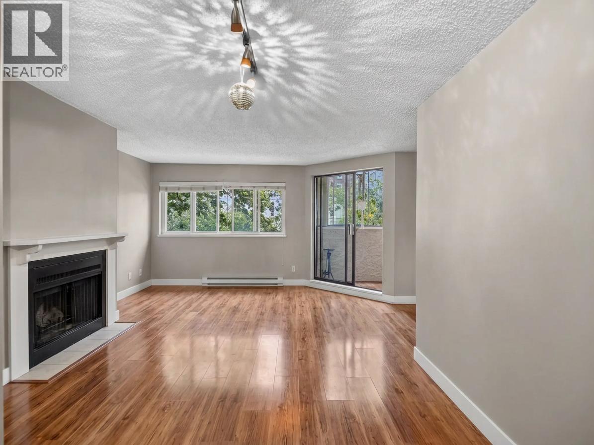 202 936 Bute Street Property Photo 1