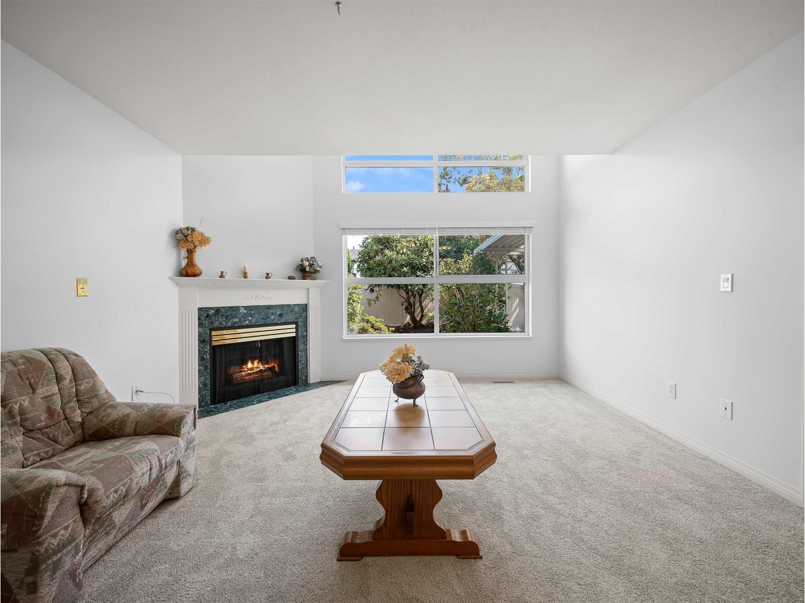 27 7330 122 Street Property Photo 12