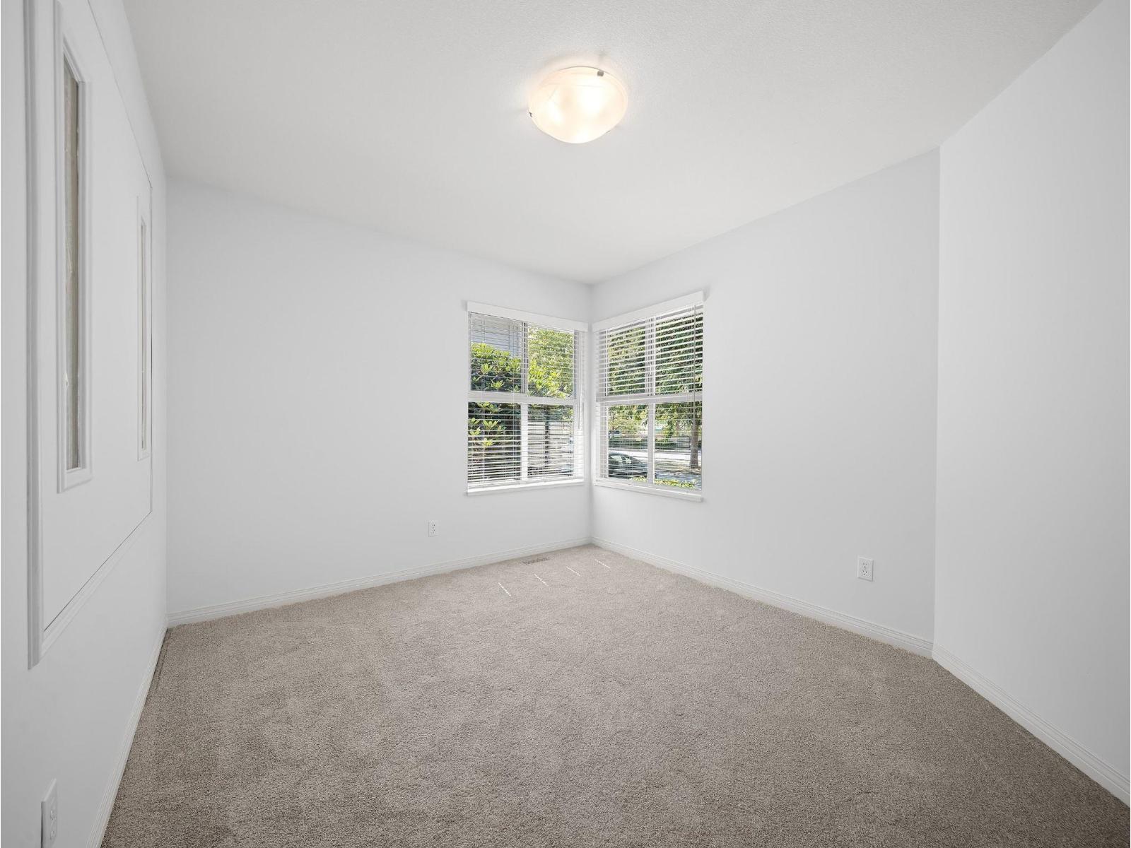 27 7330 122 Street Property Photo 13