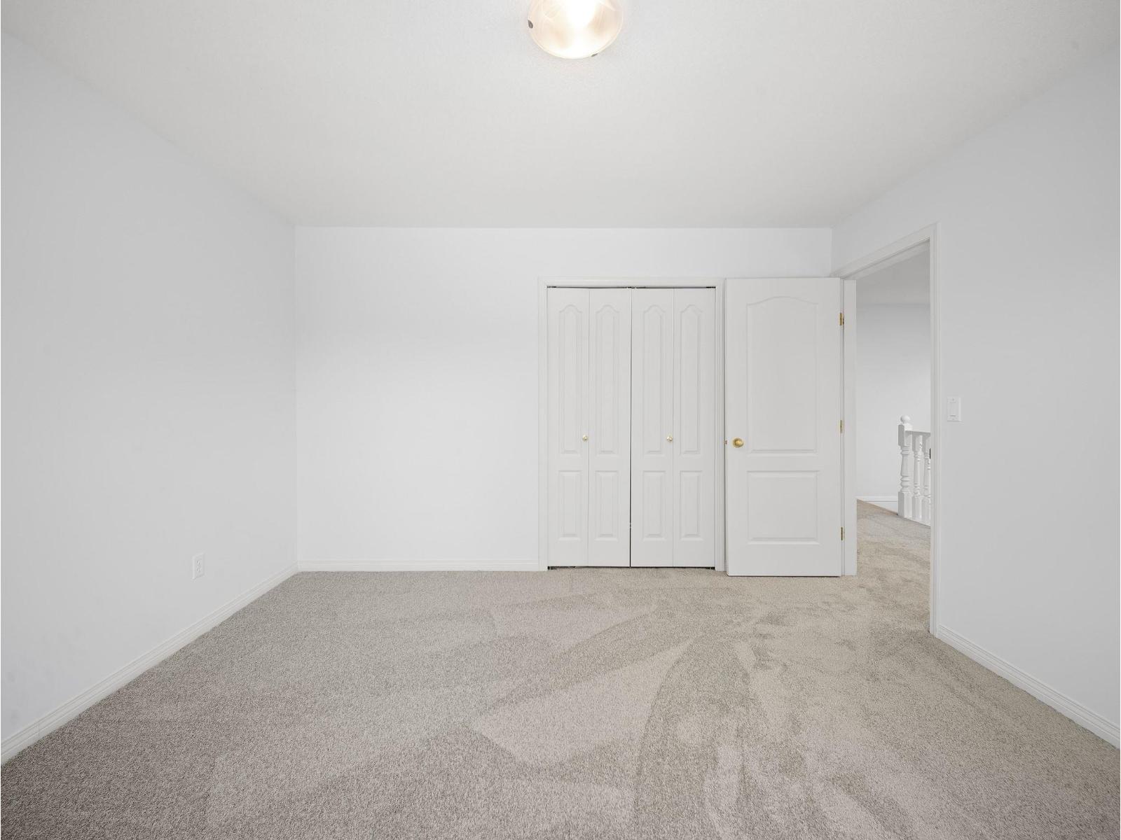 27 7330 122 Street Property Photo 18
