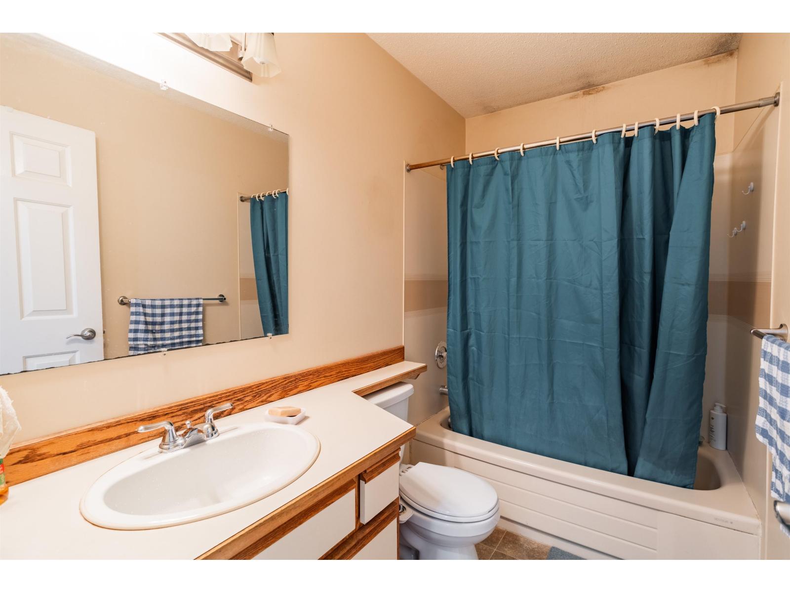 2 2456 Ware Street Property Photo 16
