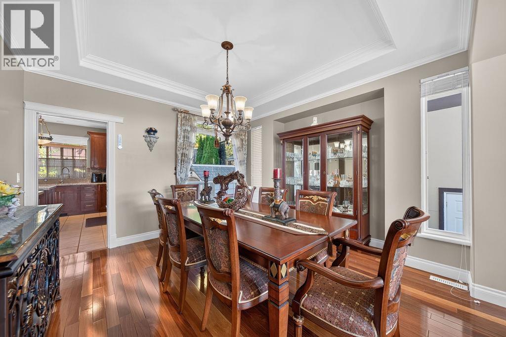 246 Parkside Drive Property Photo 12