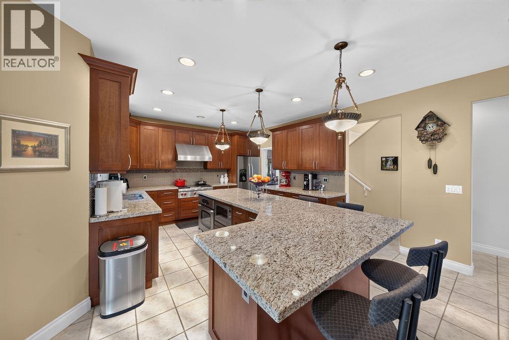 246 Parkside Drive Property Photo 15