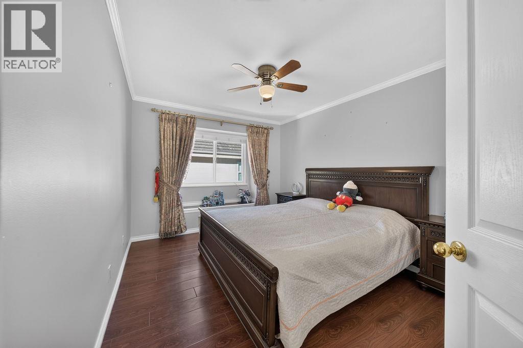 246 Parkside Drive Property Photo 25