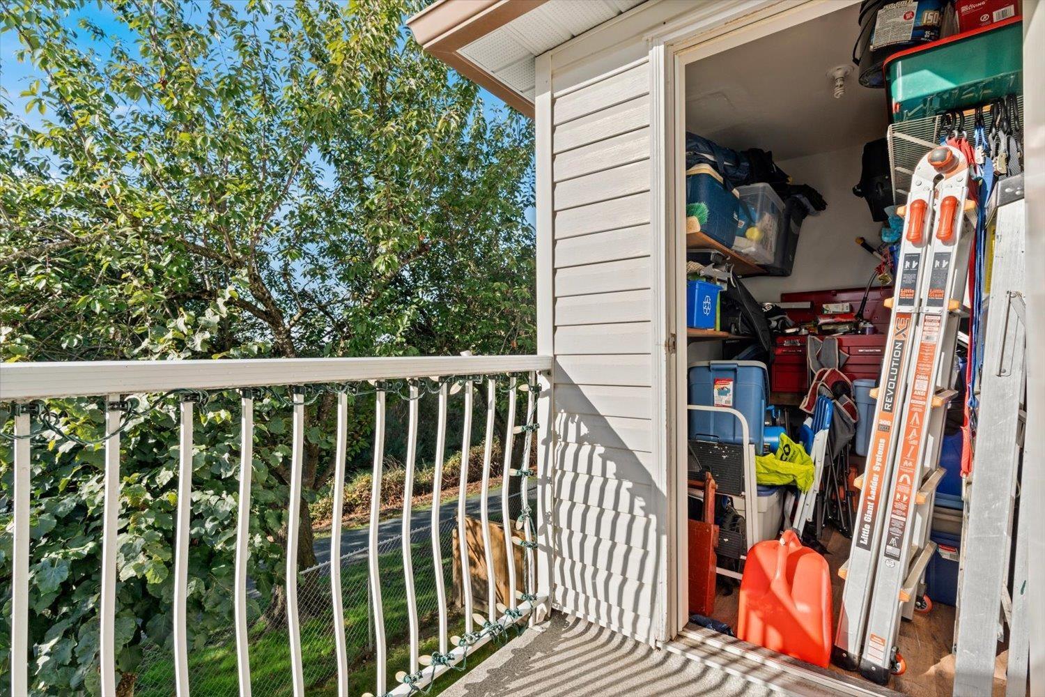7715 Property Photo 14