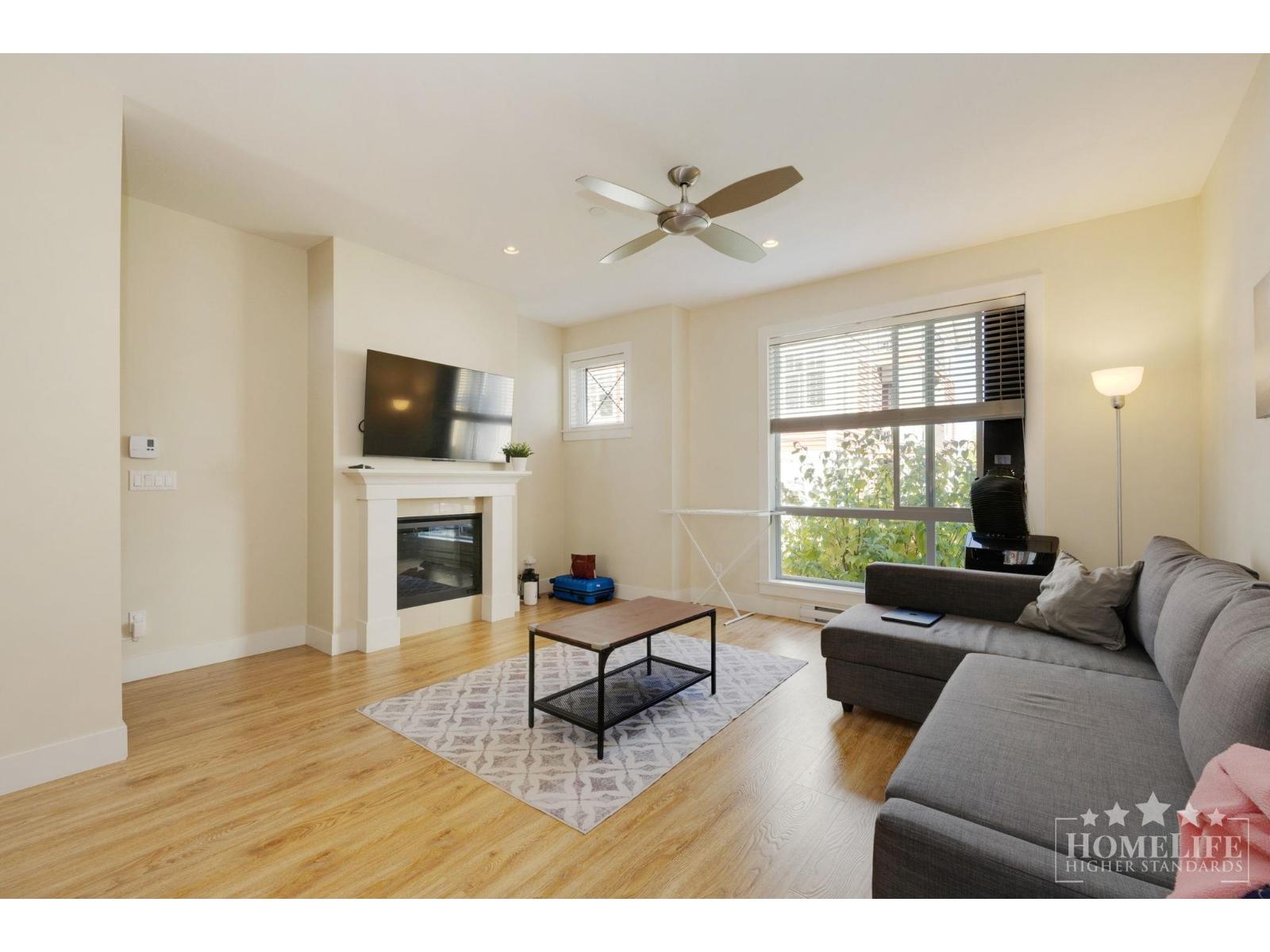 45615 Property Photo 2