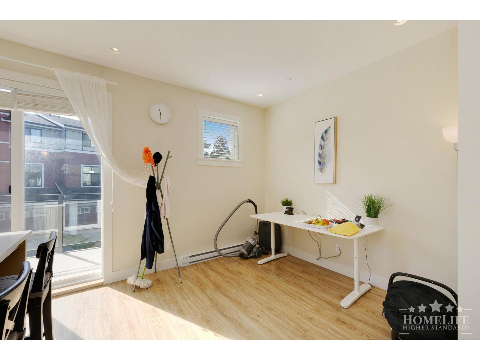 45615 Property Photo 9