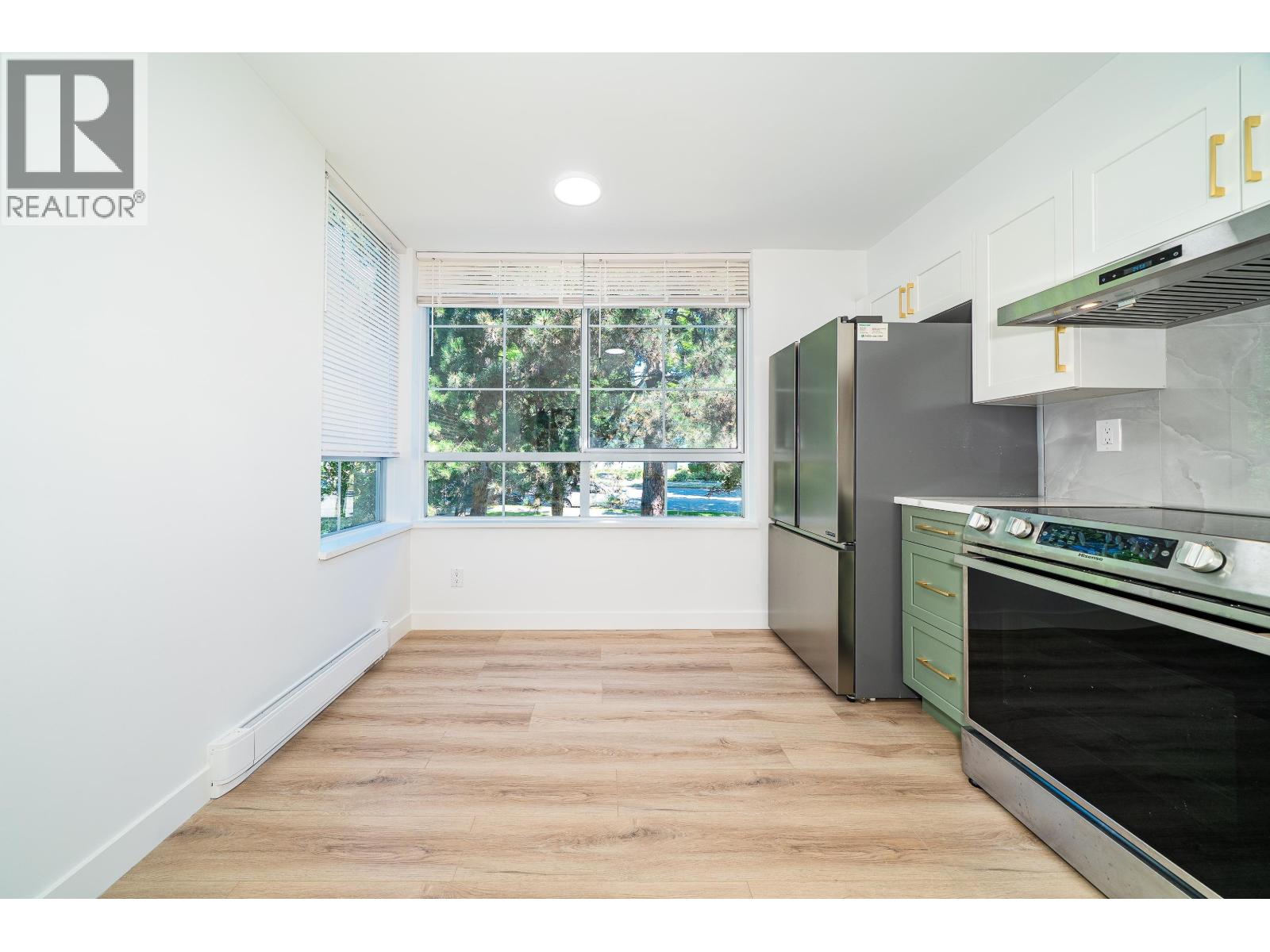 211 7117 Antrim Avenue Property Photo 15
