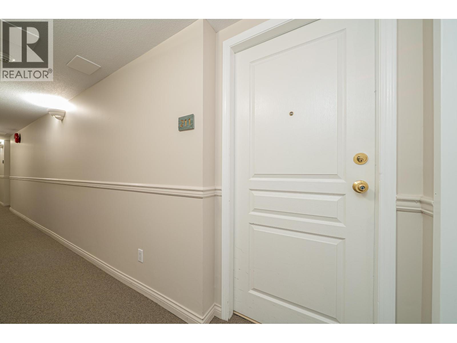 211 7117 Antrim Avenue Property Photo 22