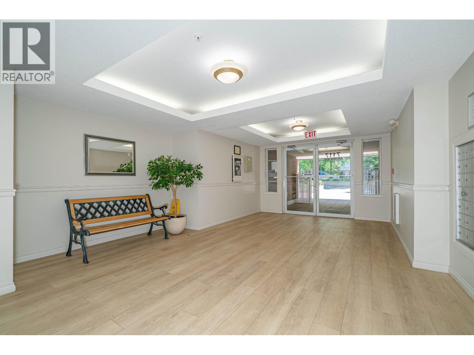211 7117 Antrim Avenue Property Photo 26