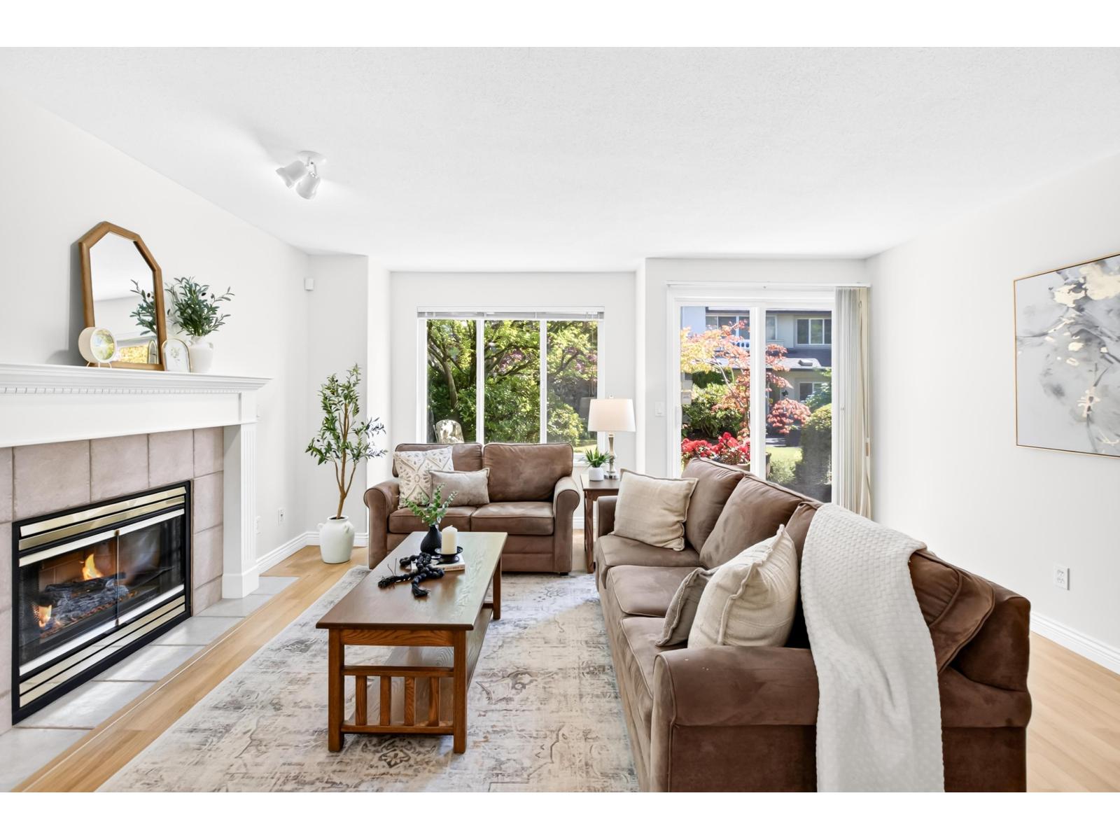 105 13888 70 AVENUE Property Photo 1