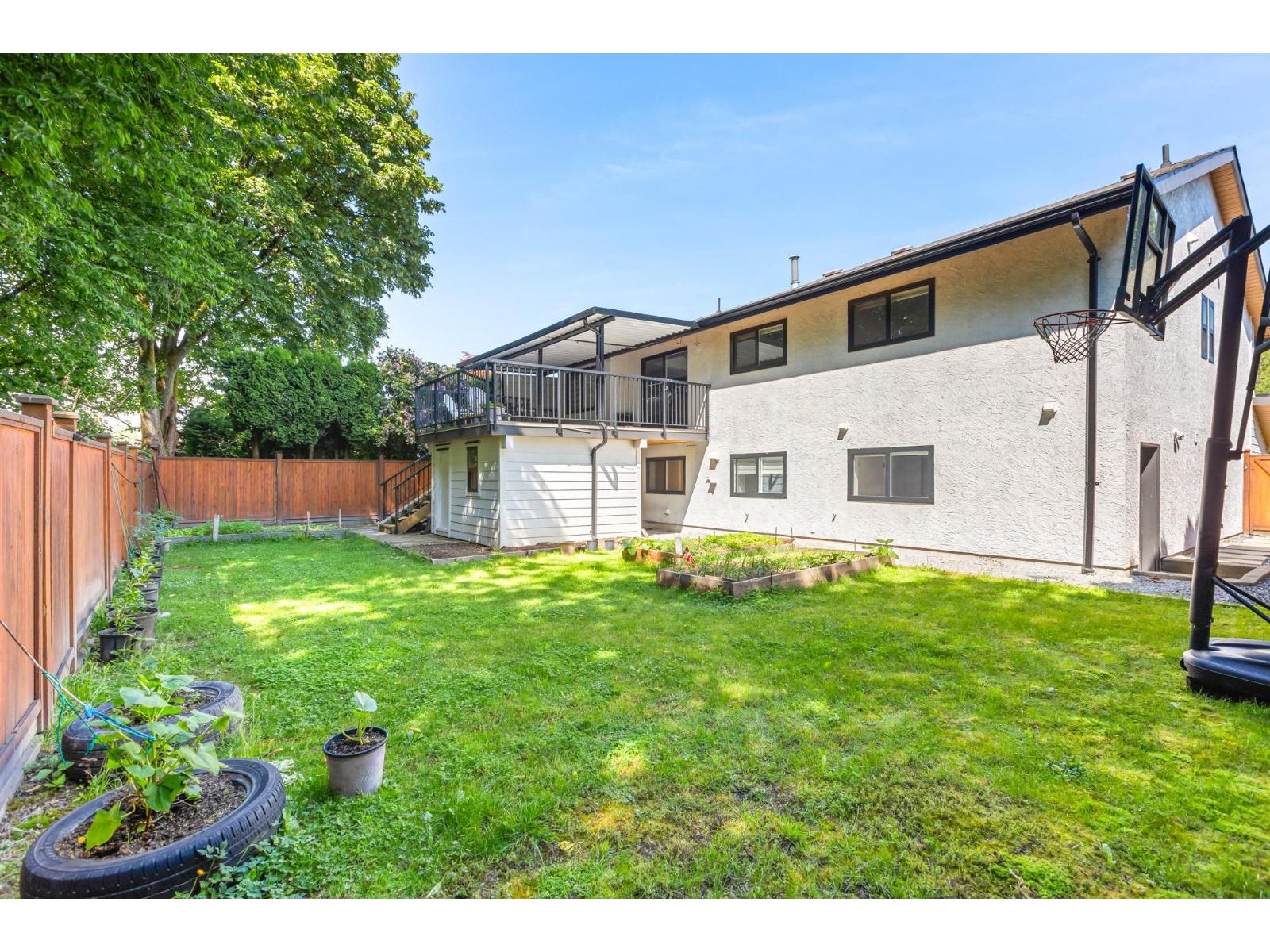 2935 Century Crescent Property Photo 33