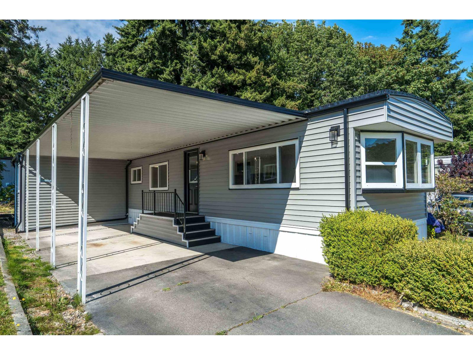 222 1840 160 Street Property Photo 1