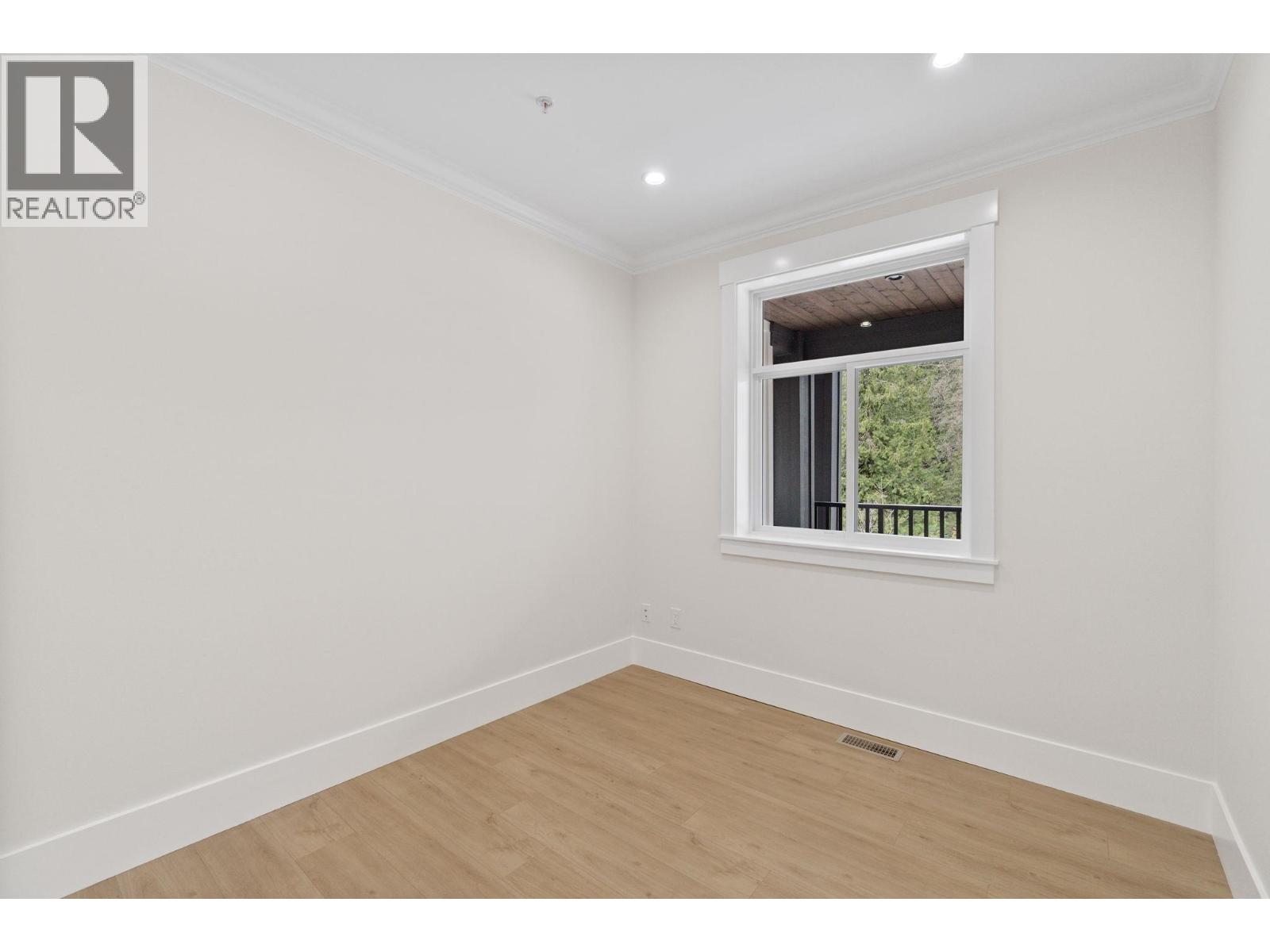 11022 241a Street Property Photo 13