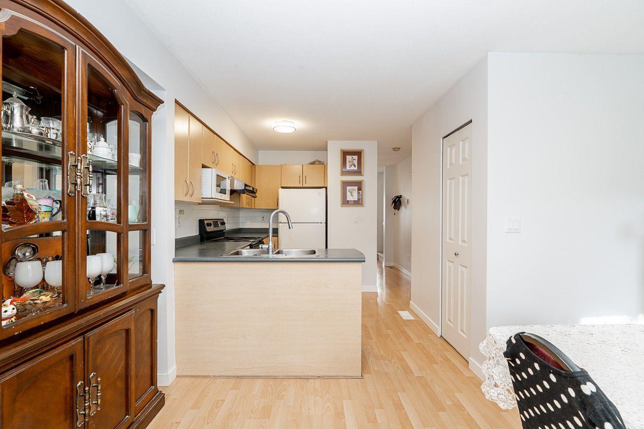 22 15355 26 Avenue Property Photo 13
