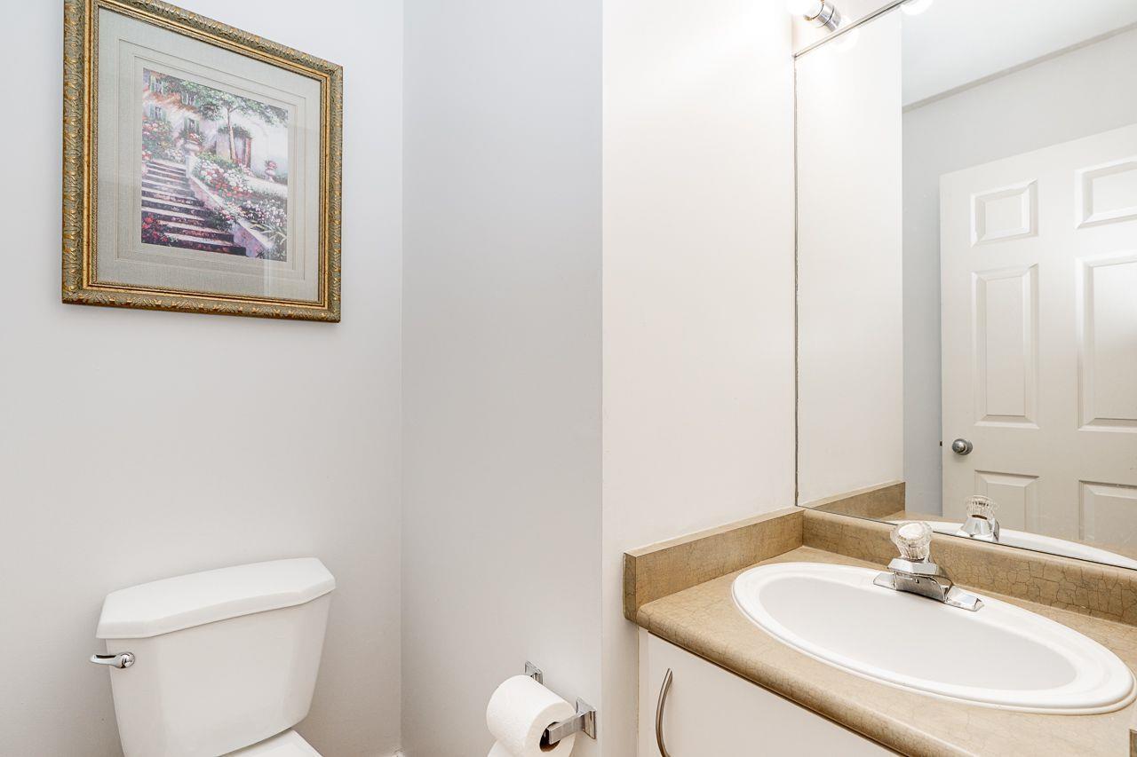 22 15355 26 Avenue Property Photo 17