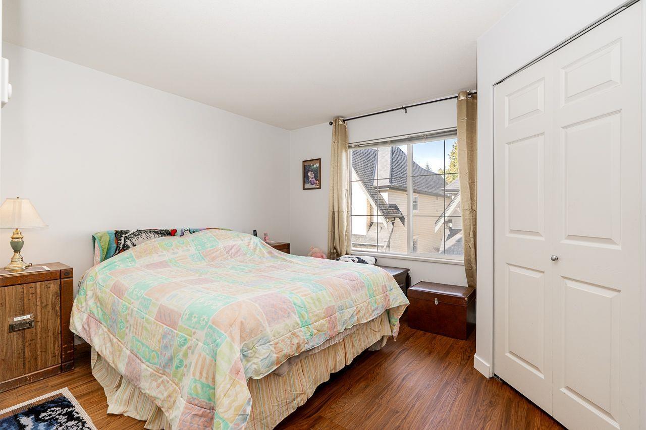 22 15355 26 Avenue Property Photo 18