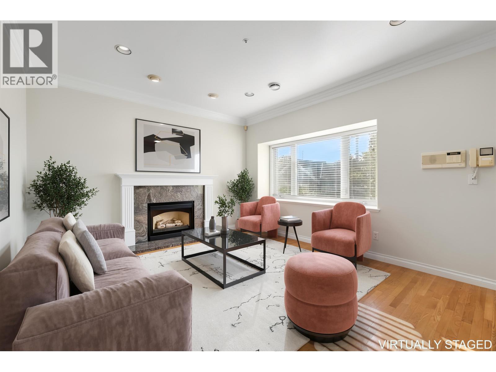 1956 W 42nd Avenue Property Photo 7