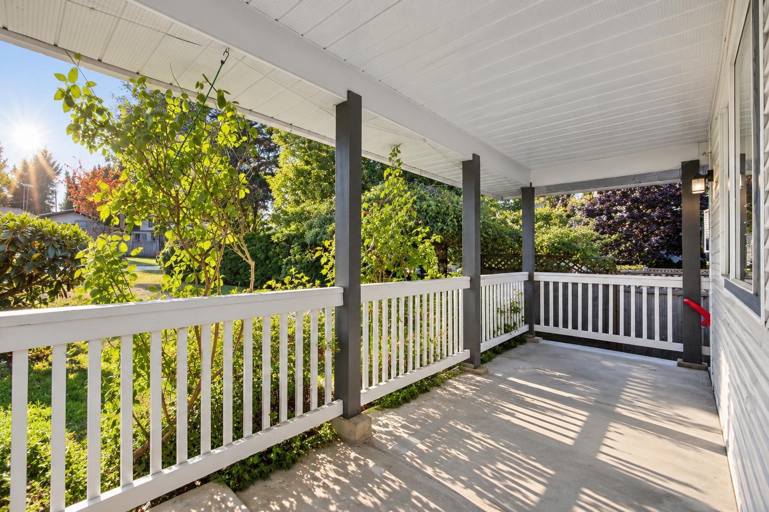 14287 73a Avenue Property Photo 4